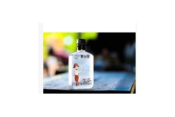 重庆莫名爱酒业有限公司