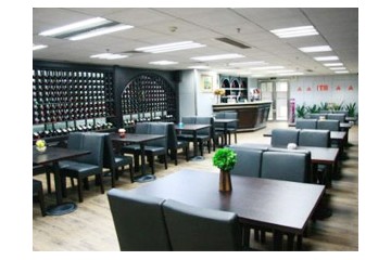 深圳腾邦名酒有限公司